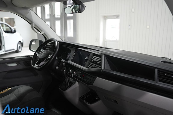 Volkswagen Transporter 20 of 30