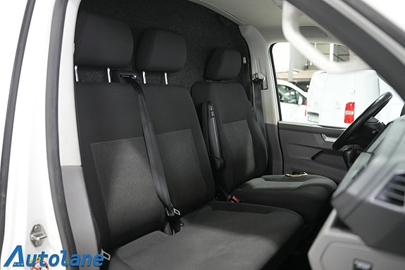 Volkswagen Transporter 19 of 30