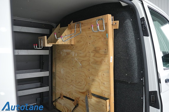 Volkswagen Transporter 15 of 30