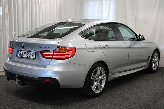 BMW 320d 6 of 30