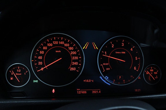 BMW 320d 12 of 30