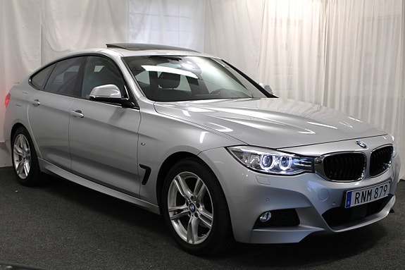 BMW 320d 2 of 30