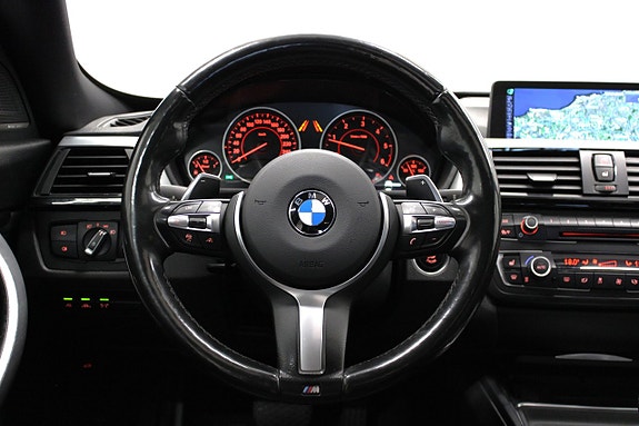 BMW 320d 30 of 30