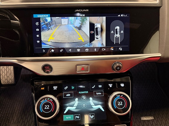 Jaguar I-PACE 14 of 16