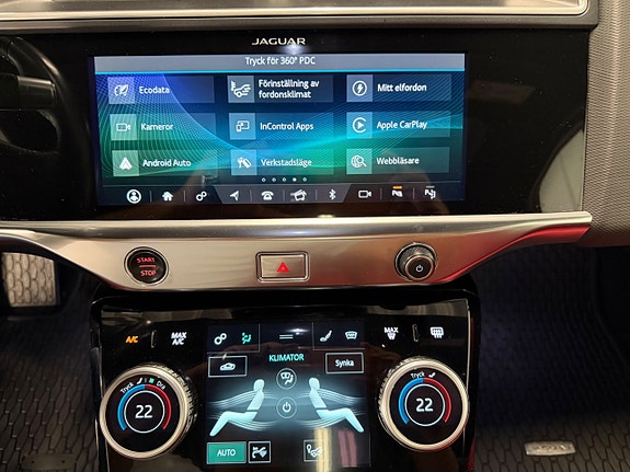 Jaguar I-PACE 15 of 16