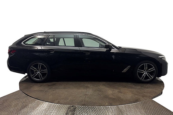 BMW 520d 5 of 30