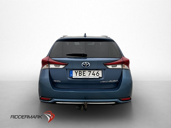 Toyota Auris 6 of 30