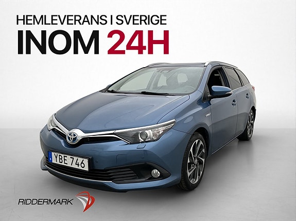 Toyota Auris 3 of 30
