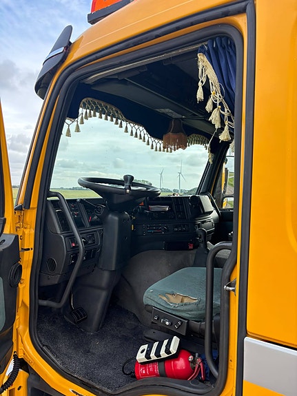 Volvo FM 7 7 of 12