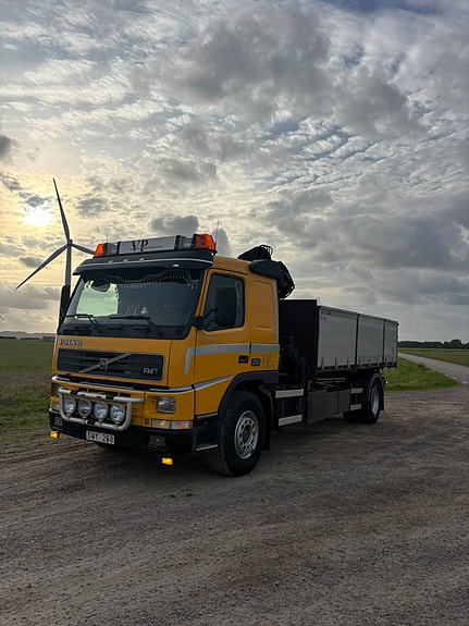Volvo FM 7 4 of 12