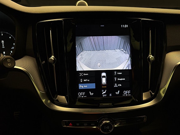 Volvo V60 26 of 30