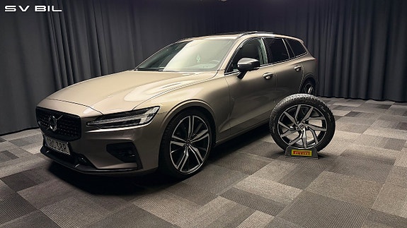 Volvo V60 8 of 30