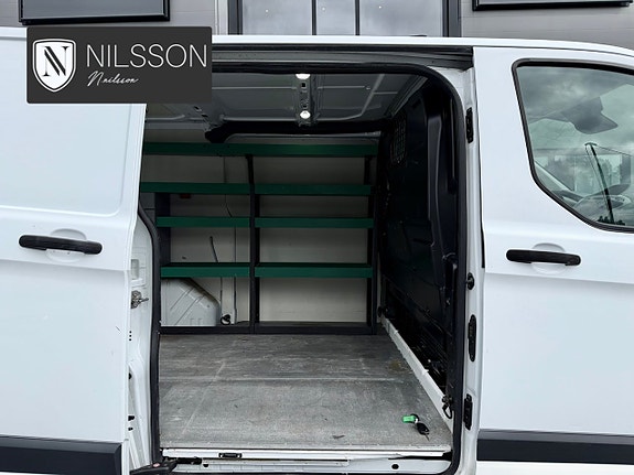 Ford Transit Custom 16 of 30