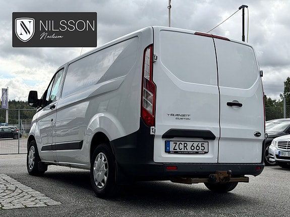 Ford Transit Custom 10 of 30