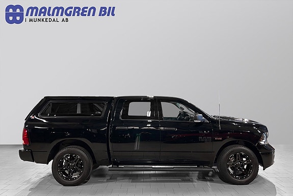 Dodge RAM 1500 2 of 22