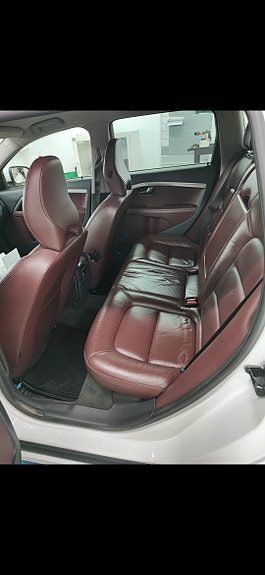 Volvo V70 9 of 10