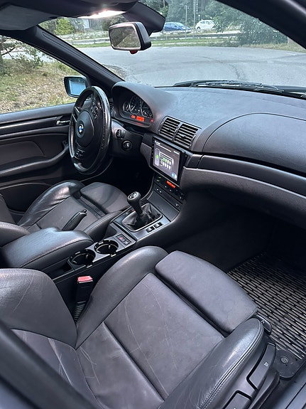 BMW 316i 12 of 16