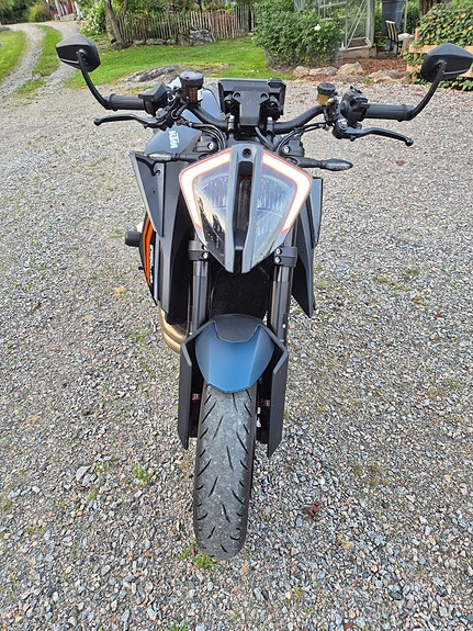 KTM 1290 Super Duke R Evo 4 of 4