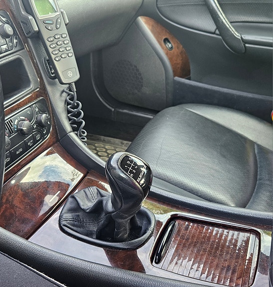 Mercedes-Benz 180 4 of 7