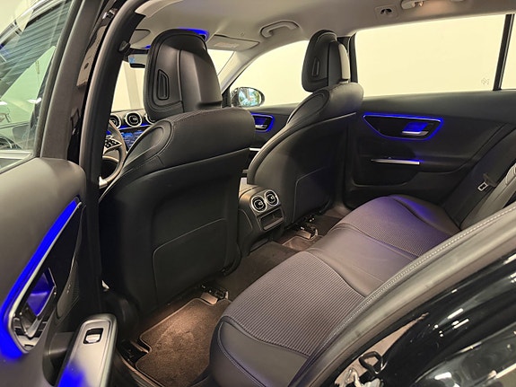 Mercedes-Benz C300 d 11 of 13