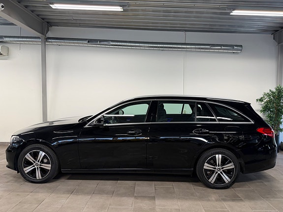 Mercedes-Benz C300 d 4 of 13