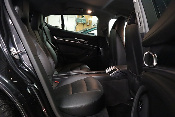 Porsche Panamera 11 of 20