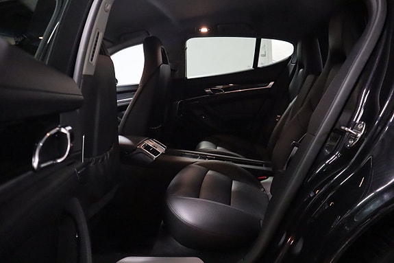 Porsche Panamera 8 of 20
