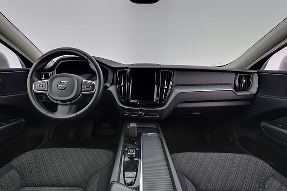 Volvo XC60 7 of 22