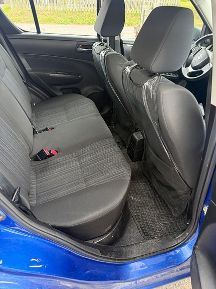 Suzuki Swift 5 of 8