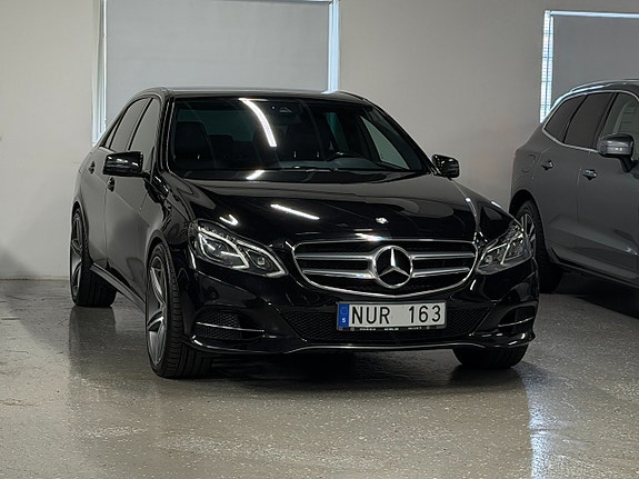 Mercedes-Benz E220 4 of 26