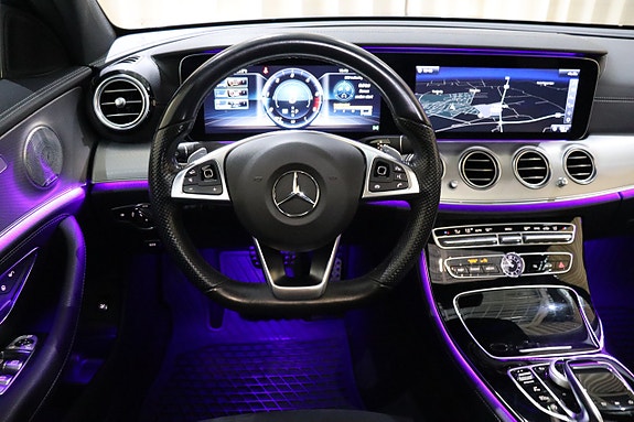 Mercedes-Benz E220 d 19 of 30