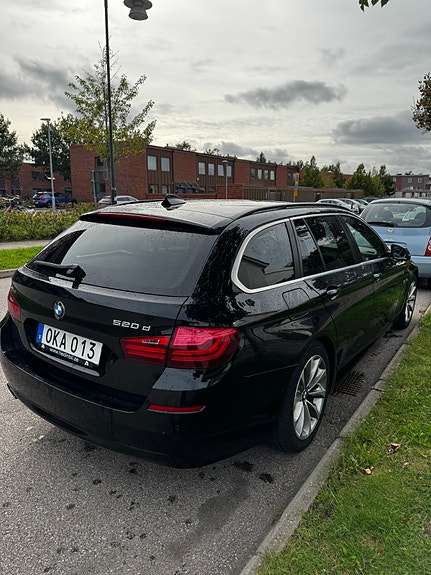 BMW 520d 4 of 15