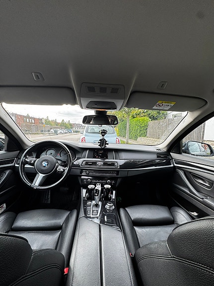 BMW 520d 12 of 15
