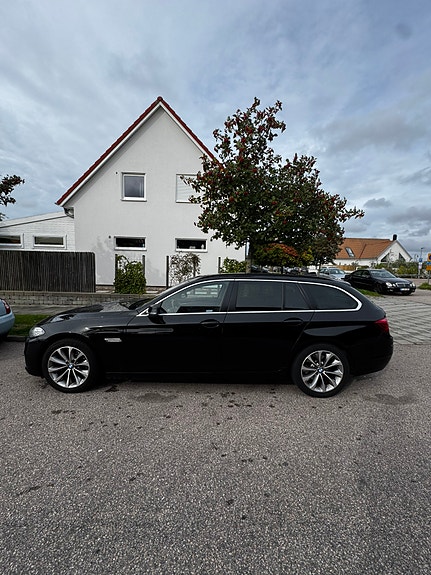 BMW 520d 2 of 15