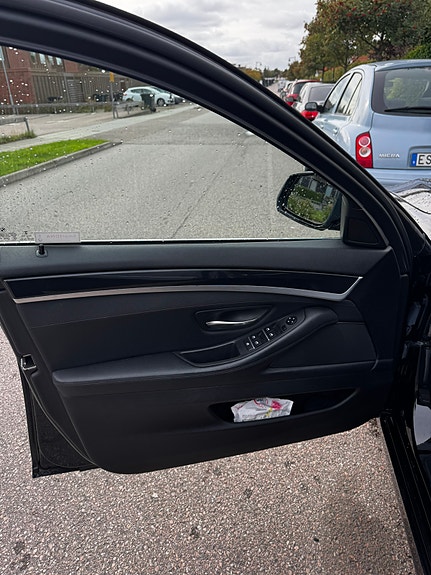 BMW 520d 10 of 15