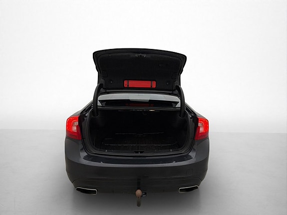 Volvo S60 11 of 29