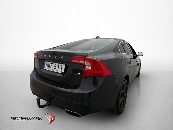 Volvo S60 8 of 29