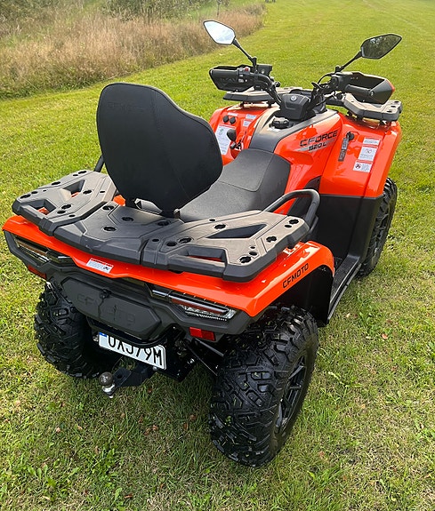 CFMOTO CFORCE 520 L 3 of 4