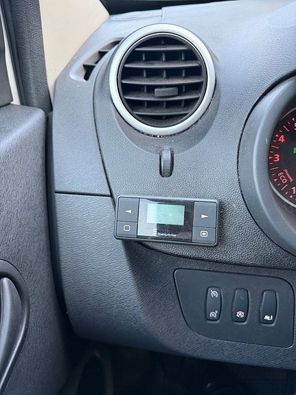Renault Kangoo Express 11 of 12