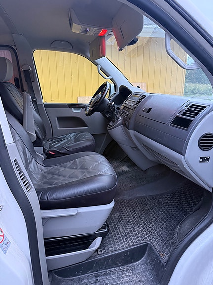Volkswagen Transporter 5 of 7