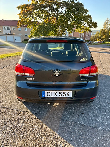 Volkswagen Golf VI 3 of 4