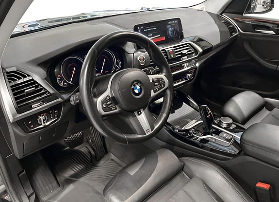 BMW X3 9 of 11