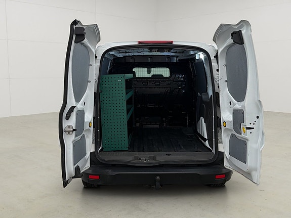 Ford Transit Connect 11 of 29