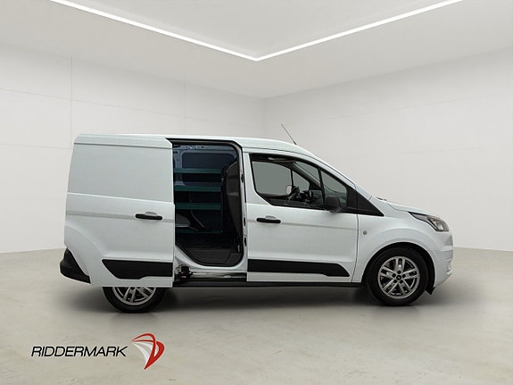 Ford Transit Connect 17 of 29
