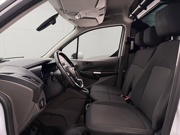Ford Transit Connect 13 of 29