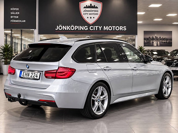 BMW 320d 3 of 21