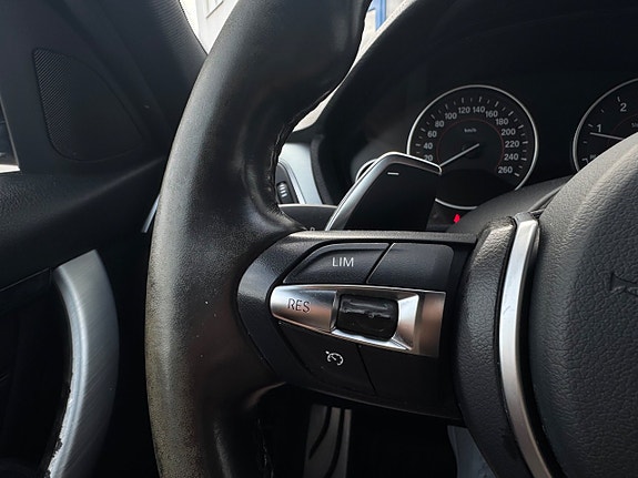 BMW 320d 11 of 21