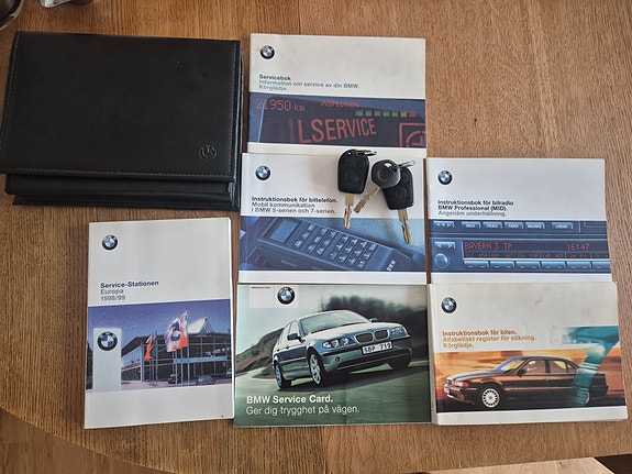 BMW 728i 9 of 9