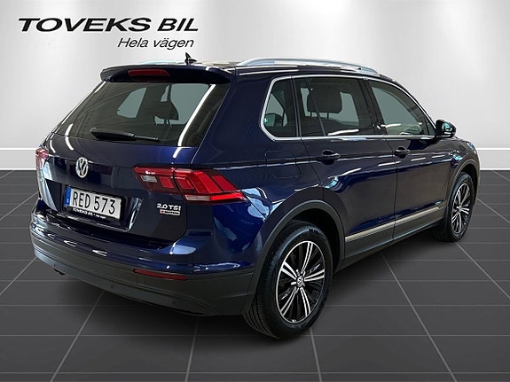 Volkswagen Tiguan 3 of 15