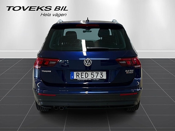 Volkswagen Tiguan 4 of 15